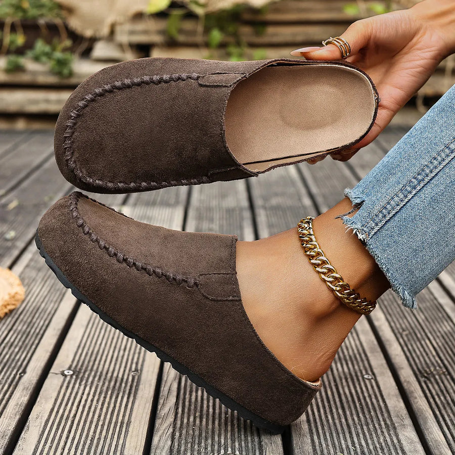 Mockasin Toffel för Dam med Dekorativ Söm, Bekväm Slip-on Modell