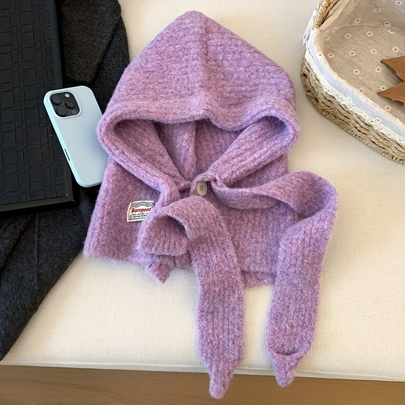 Stickad balaclava med huva och knappar i mjukt material