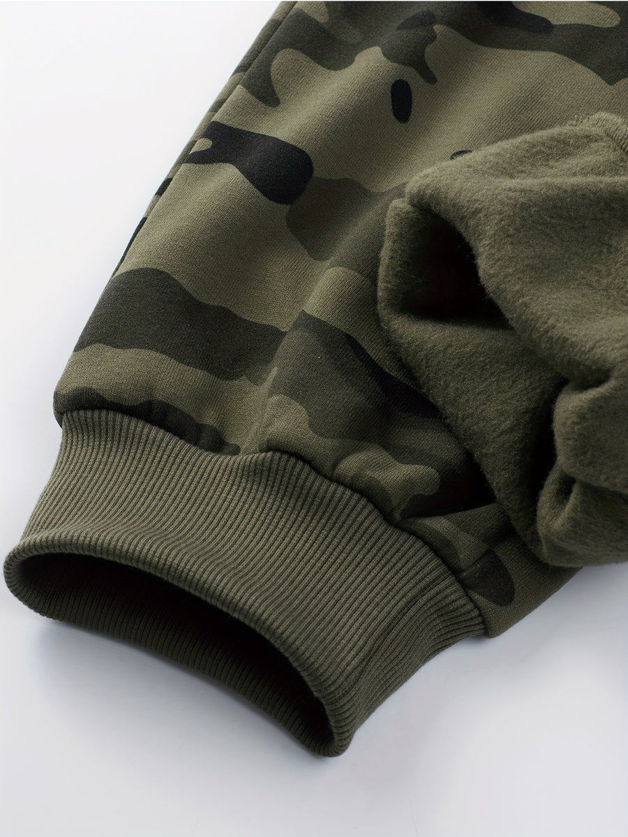 Kamouflagemönstrad Hoodie med Dragkedja och Byxor – Tvådelat Herrset i Grönskala