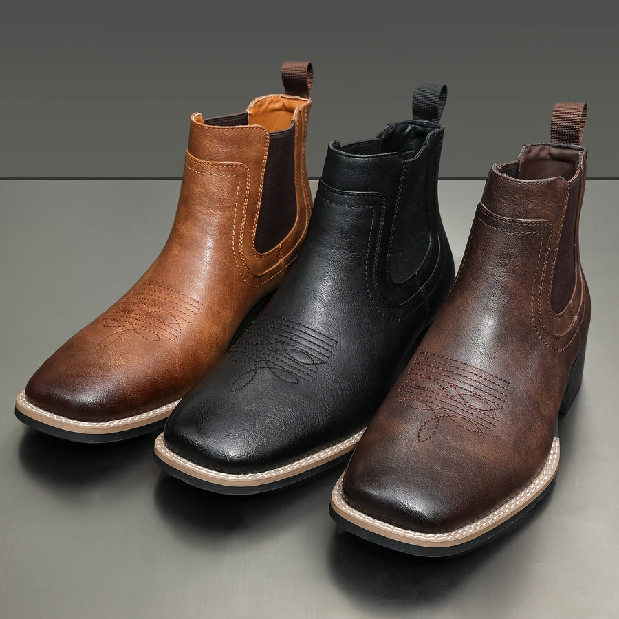 Bruna Chelseaboots med kvadratisk tå och elastiska sidopaneler, broderade detaljer