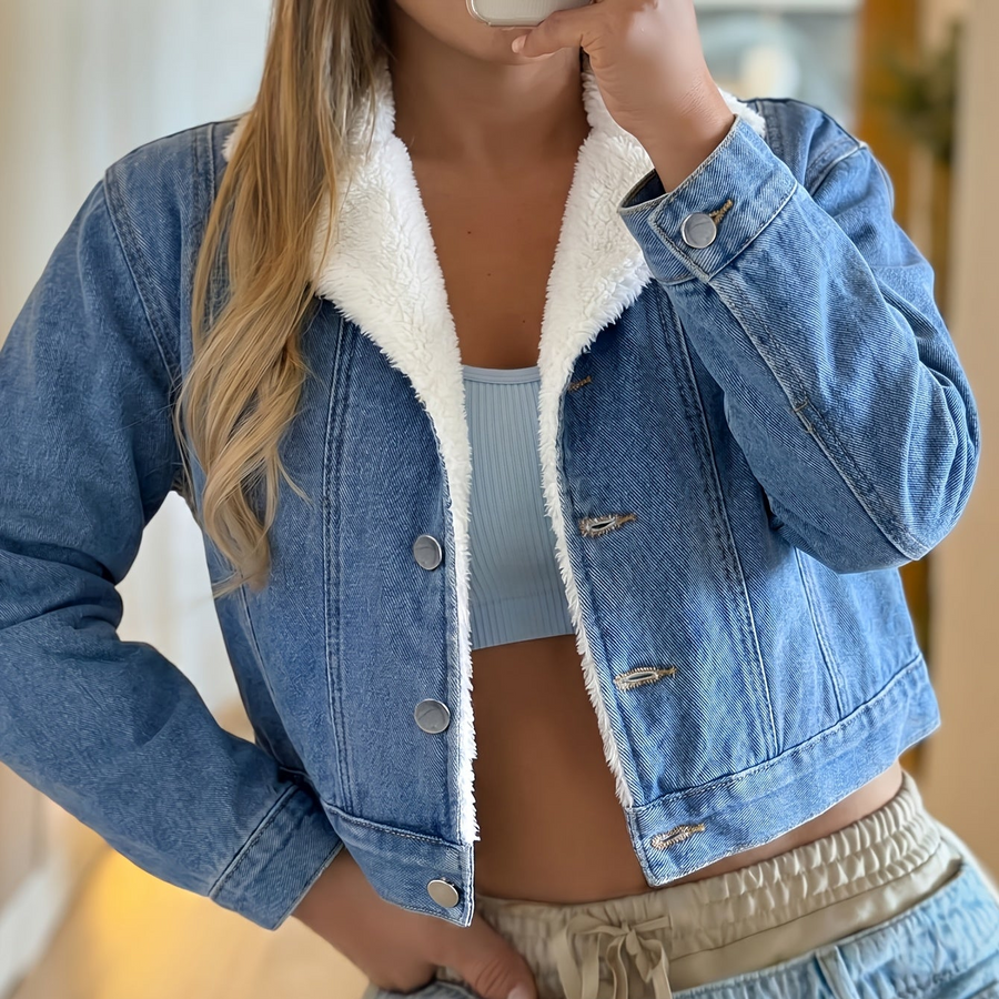 Blå jeansjacka med teddyfoder, kort modell för dam