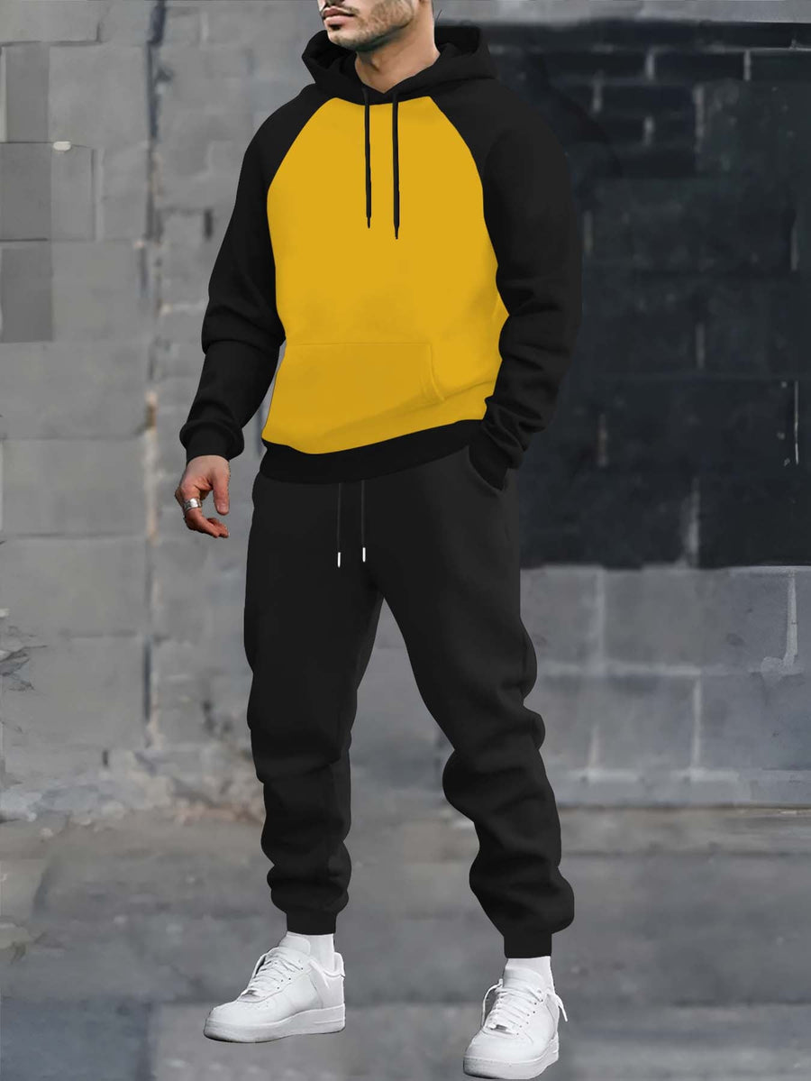 Herr Hoodieset med Kontrastfärgade Raglanärmar och Svarta Mjukisbyxor