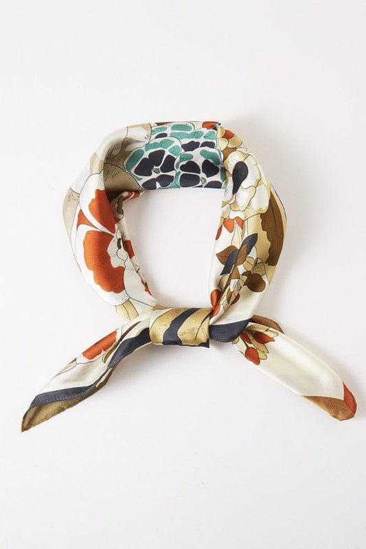 Fyrkantig Scarf med Blommotiv, Flerfärgad