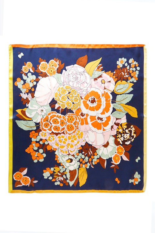Fyrkantig Scarf med Blommotiv, Flerfärgad