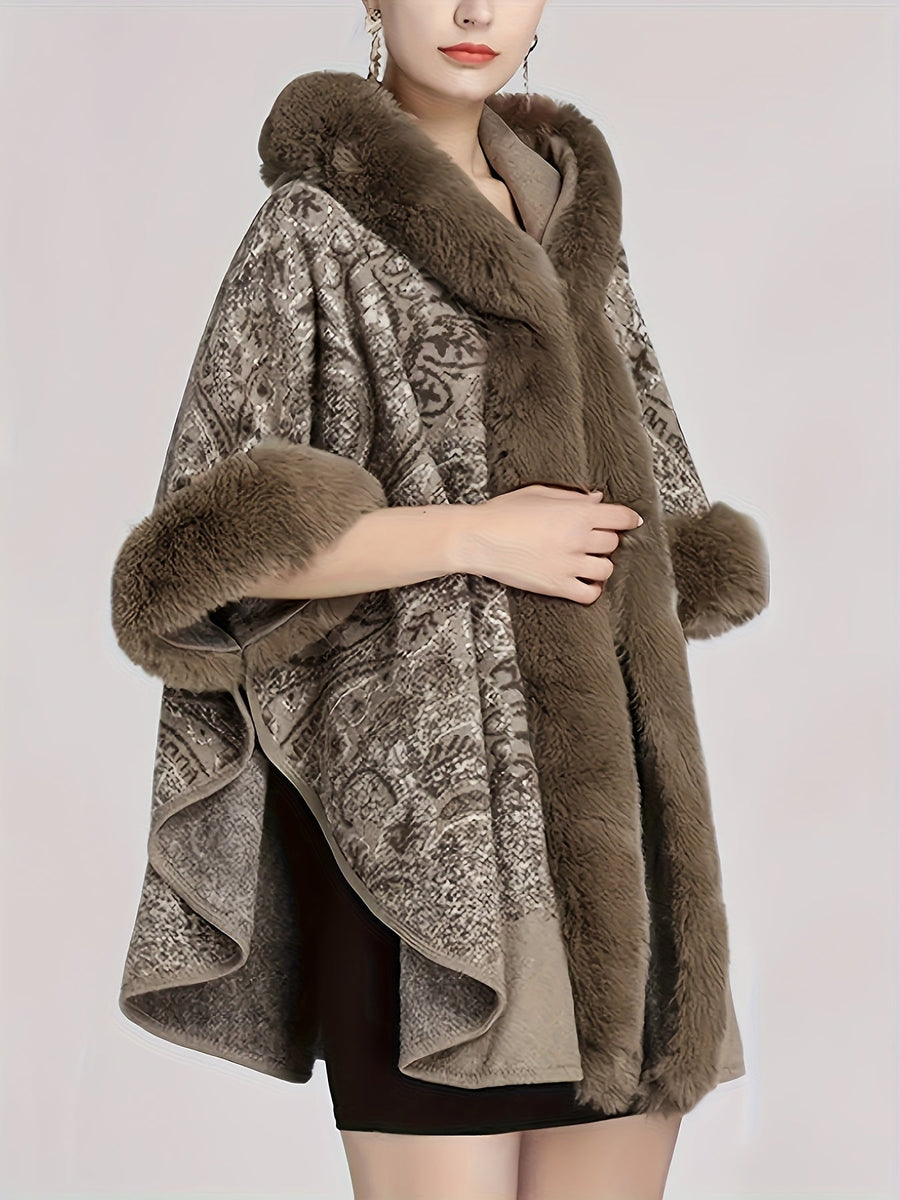 Mönstrad Poncho med Fuskpälsdetaljer och Huva Brun