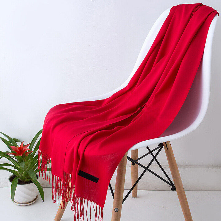 Enfärgad Sjal med Fransar - Mjuk Halsduk i Klassisk Design