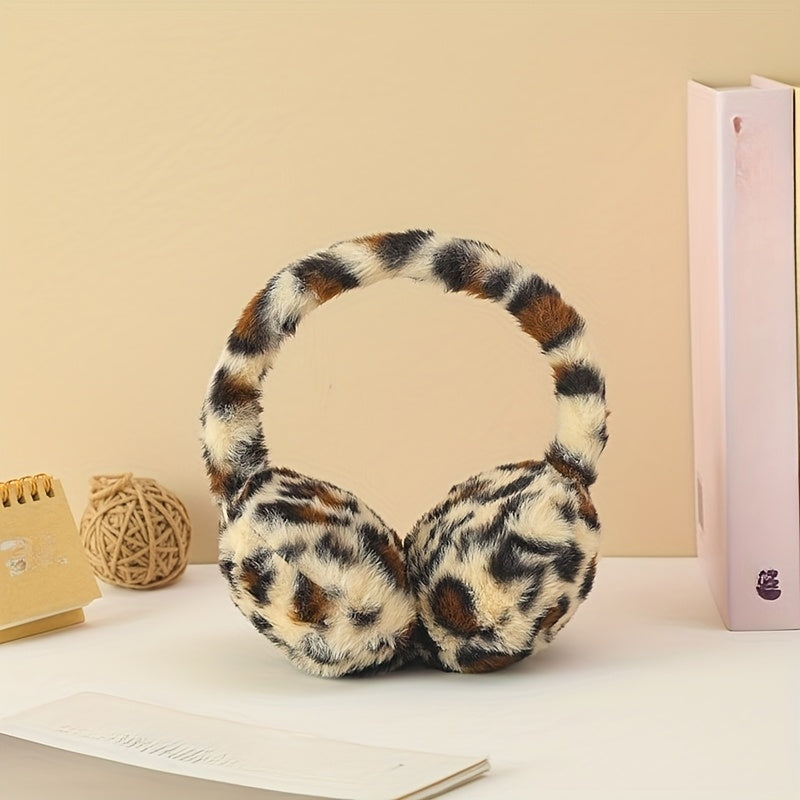 Varmt leopardmönstrat pälsfodrat vinteröronskydd i mjukt material