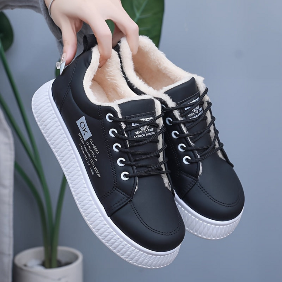 Vinterfodrade sneakers med snörning och tjock sula för dam