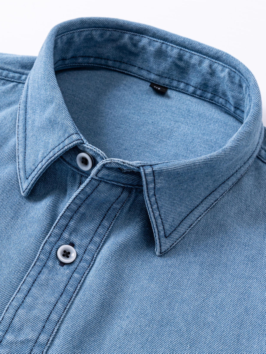Jeansskjorta med lång ärm och bröstfickor i denimlook