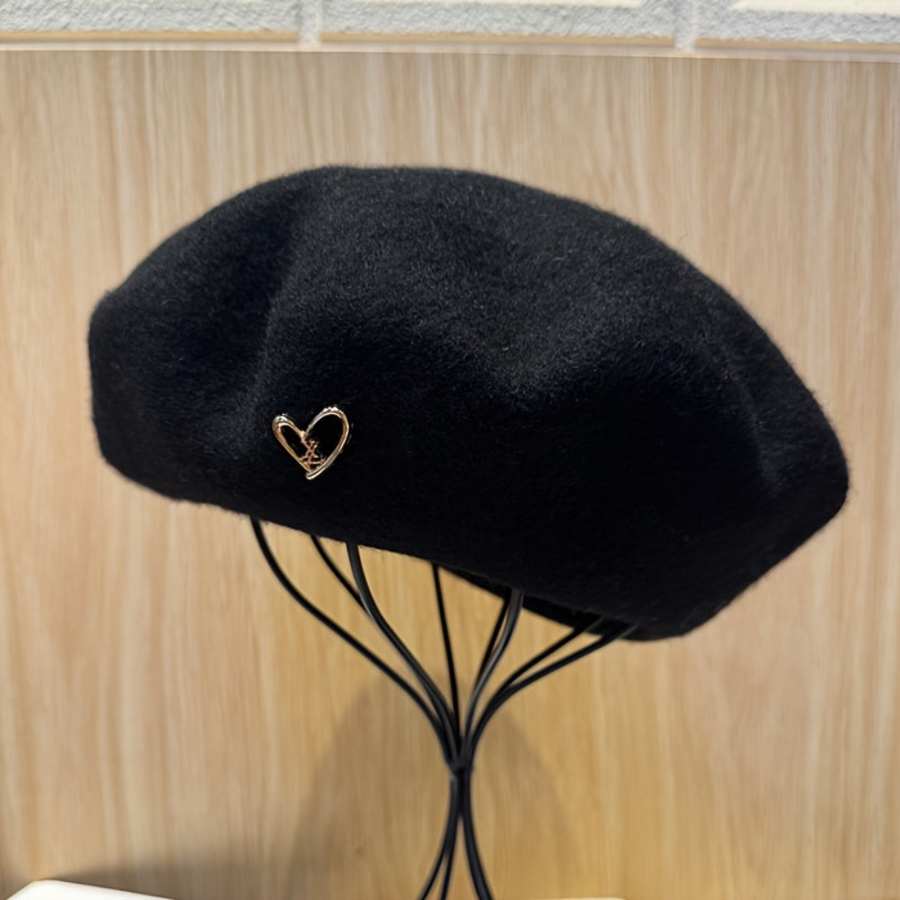 Women's Heart Charm Beret Hat