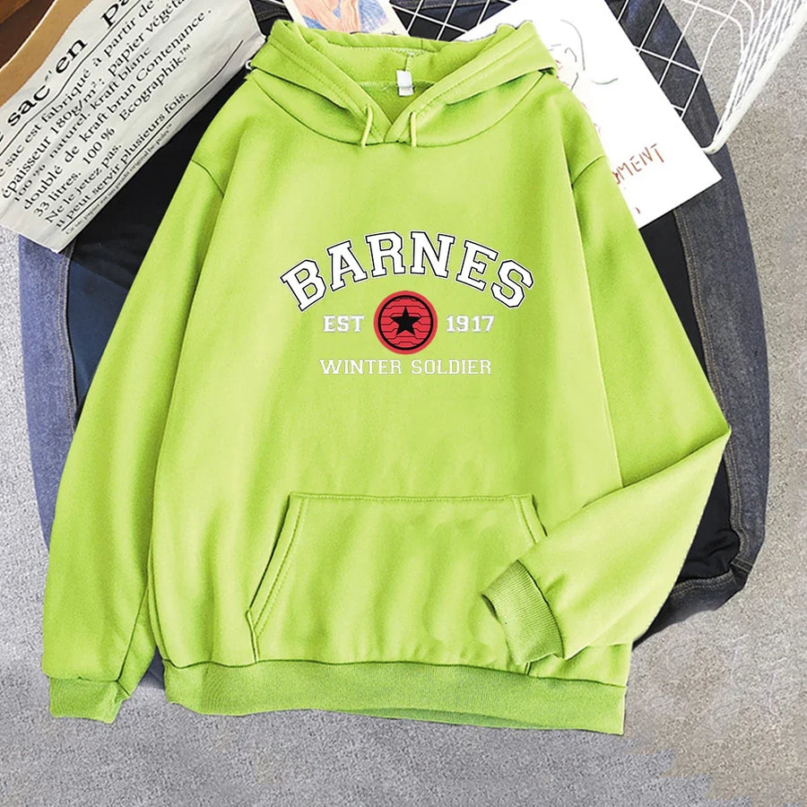 Unisex Hoodie med "Barnes Winter Soldier" tryck och magficka