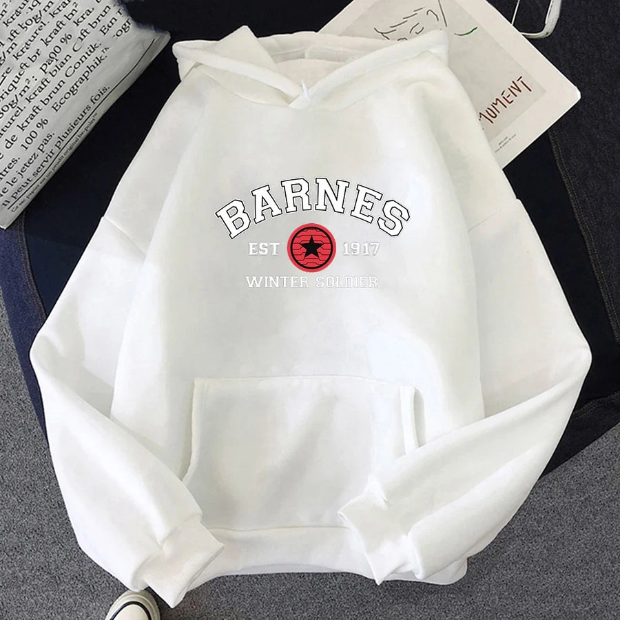 Unisex Hoodie med "Barnes Winter Soldier" tryck och magficka