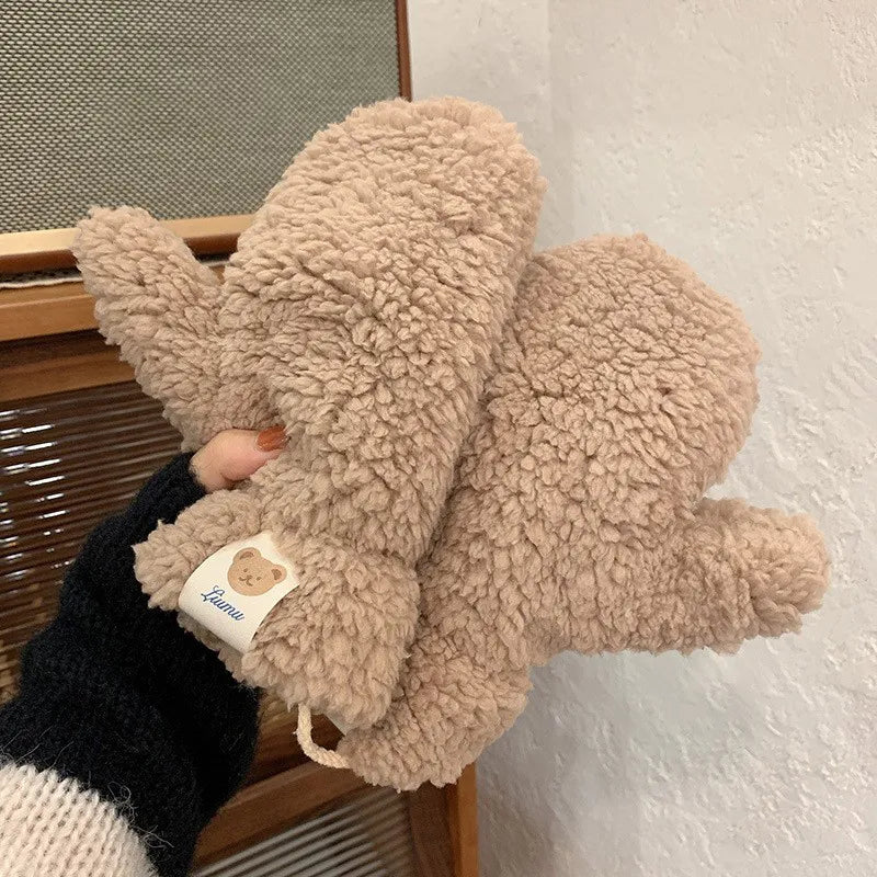 Mjuka teddyvantar med björndetalj