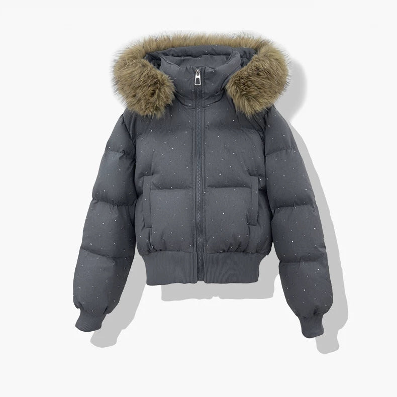 Vinterjacka med huva och fuskpäls, kort puffermodell med prickar