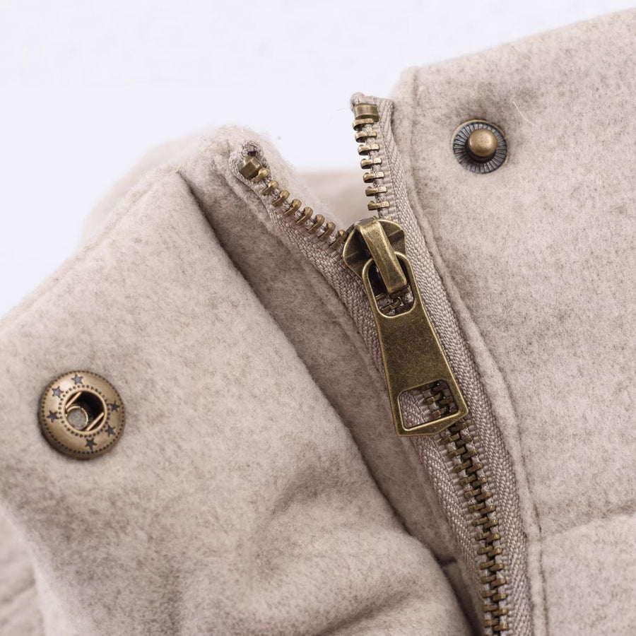 Kort Vinterjacka Kvinnor Beige Hög Krage Dragkedja