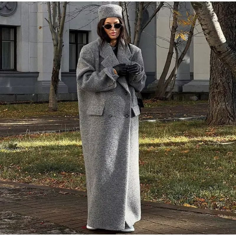 Grå Långkappa i Oversize-modell med Dubbelknäppning