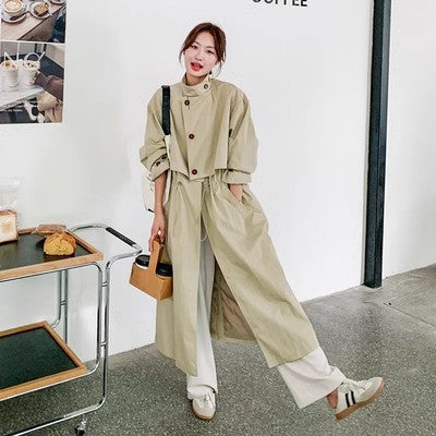 Lång trenchcoat för dam i beige med dragsko i midjan