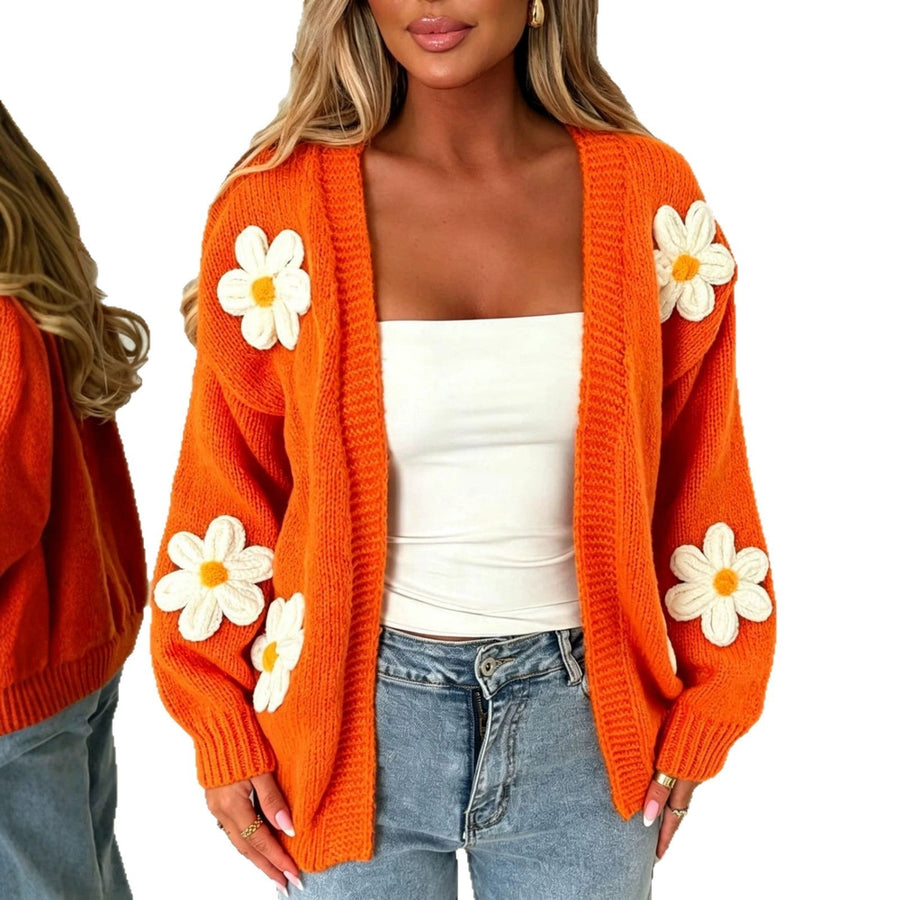 Damkofta med stickade blomdetaljer, öppen front, enfärgad design