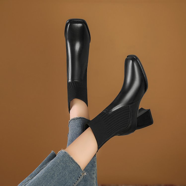 Korta Stövletter med Stickat Skaft och Fyrkantig Tå