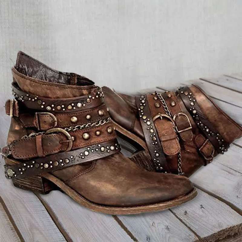 Ankelboots med Spännen, Kedjor och Nitar, distressed look