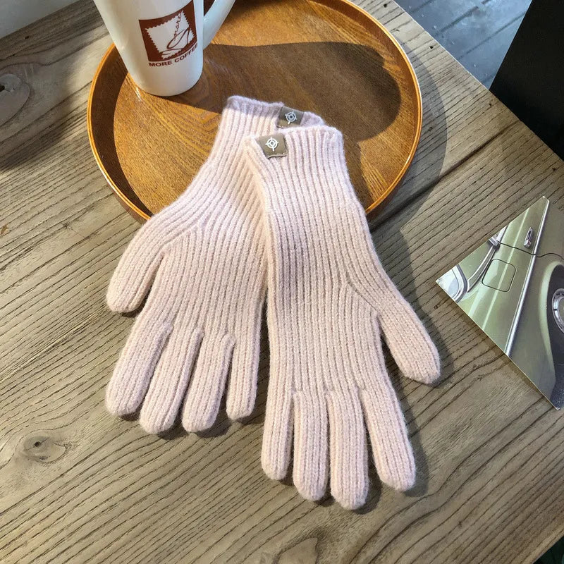 Stickade handskar i mjukt material med ribbad mudd, flera färger