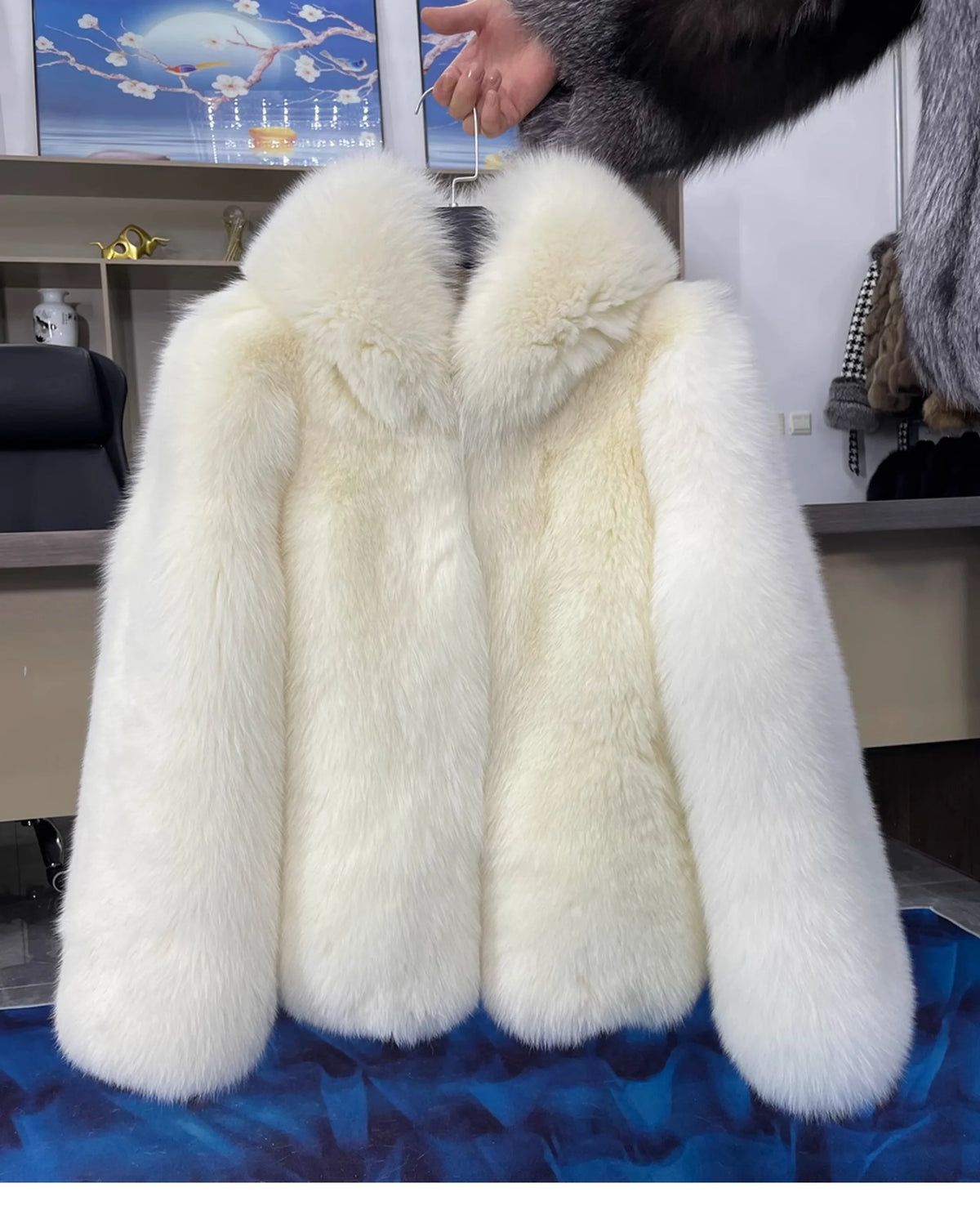 Dam kort fuskpälsjacka med luva fluffig varm vinterjacka