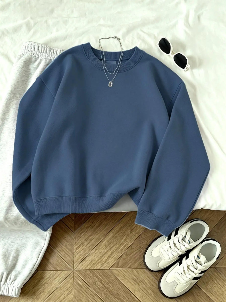 Mjuk rundhalsad sweatshirt för dam, avslappnad passform