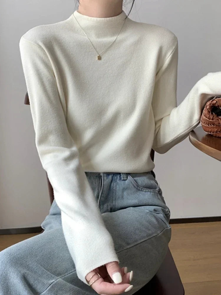 Långärmad Mockneck Tröja för Dam i Mjukt Material