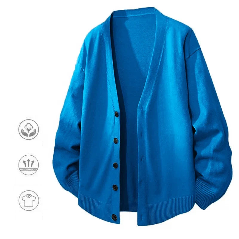Unisex stickad kofta med V-ringning och knappar