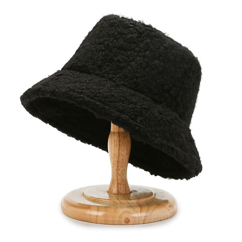Svart mjuk teddy bucket hat