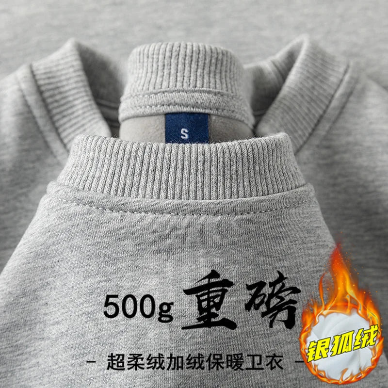 Unisex sweatshirt med rundhals och mjuk insida, långärmad tröja