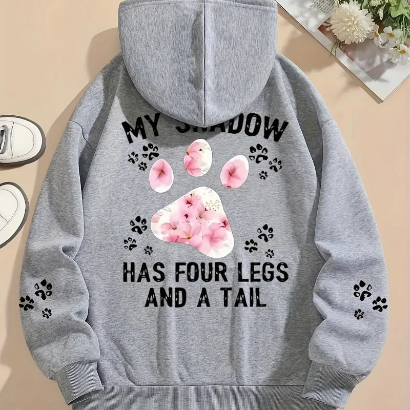 Hoodie med "My Shadow Has Four Legs And A Tail" tryck och blommiga tassar