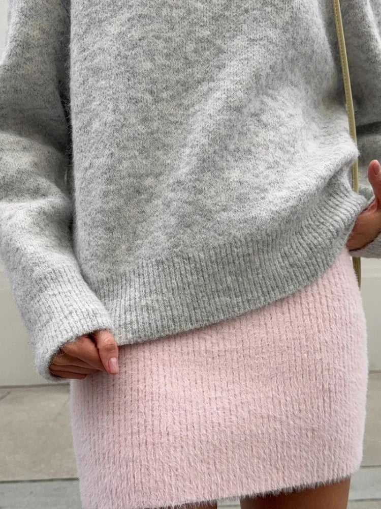 Rosa fluffig stickad tröja med rund hals