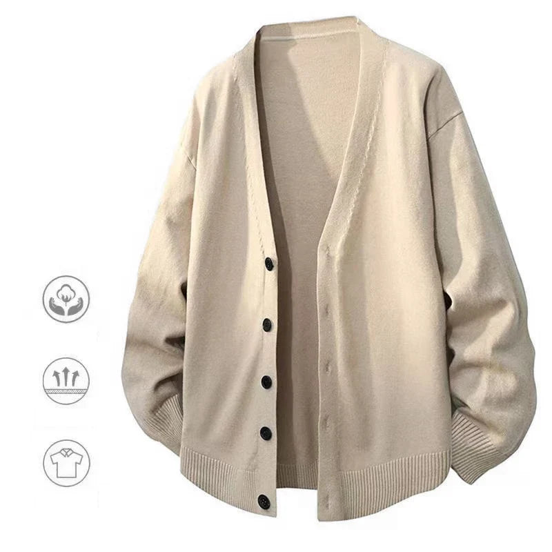 Unisex stickad kofta med V-ringning och knappar