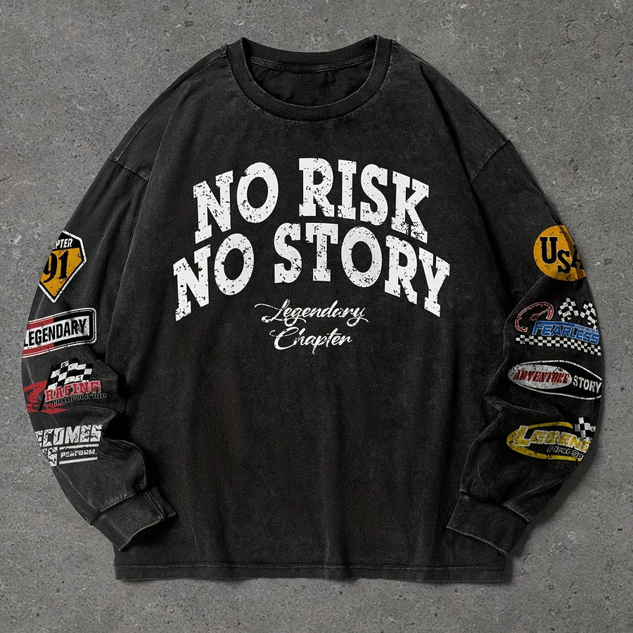Svart långärmad tröja med "No Risk No Story" text och ärmdetaljer