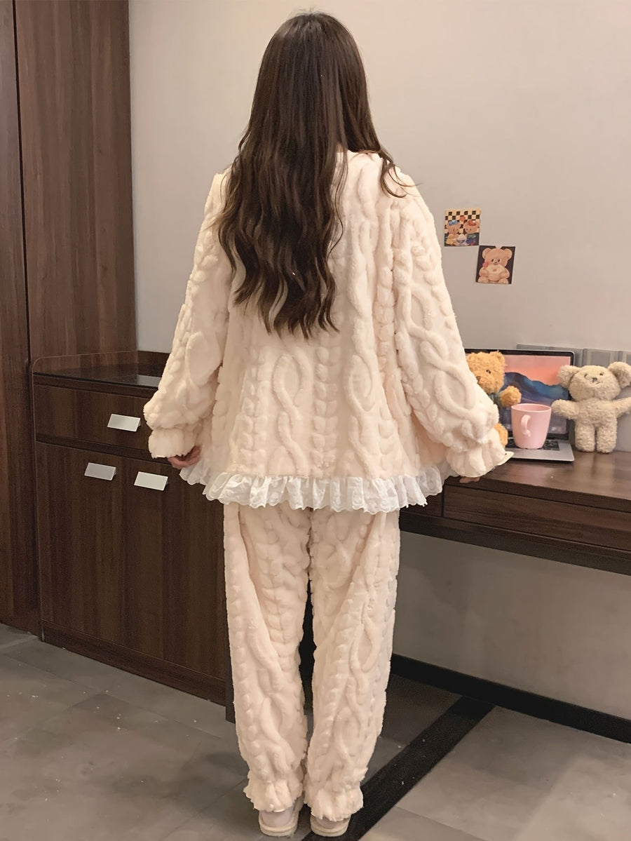 Mysig Pyjamas i Mjukt Material för Dam, Ljusbeige, Volangkant, Tvådelad