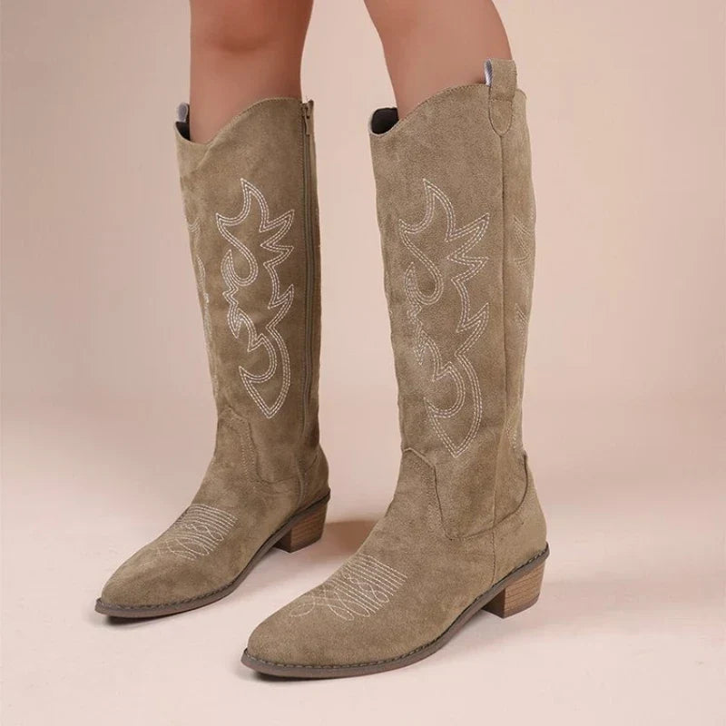 Kvinnors Knähöga Cowboystövlar med Broderade Detaljer och Dragkedja