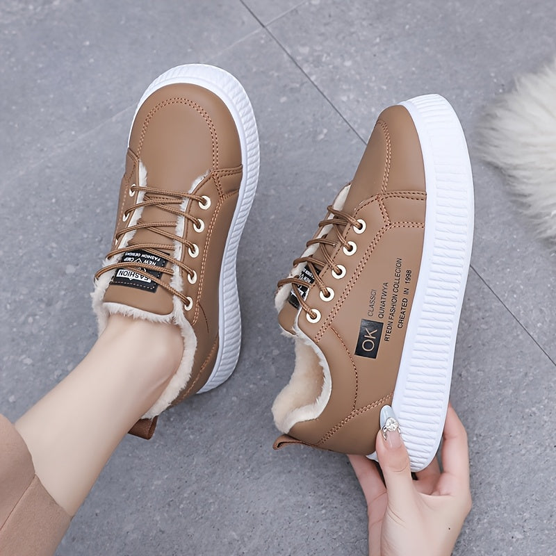 Vinterfodrade sneakers med snörning och tjock sula för dam