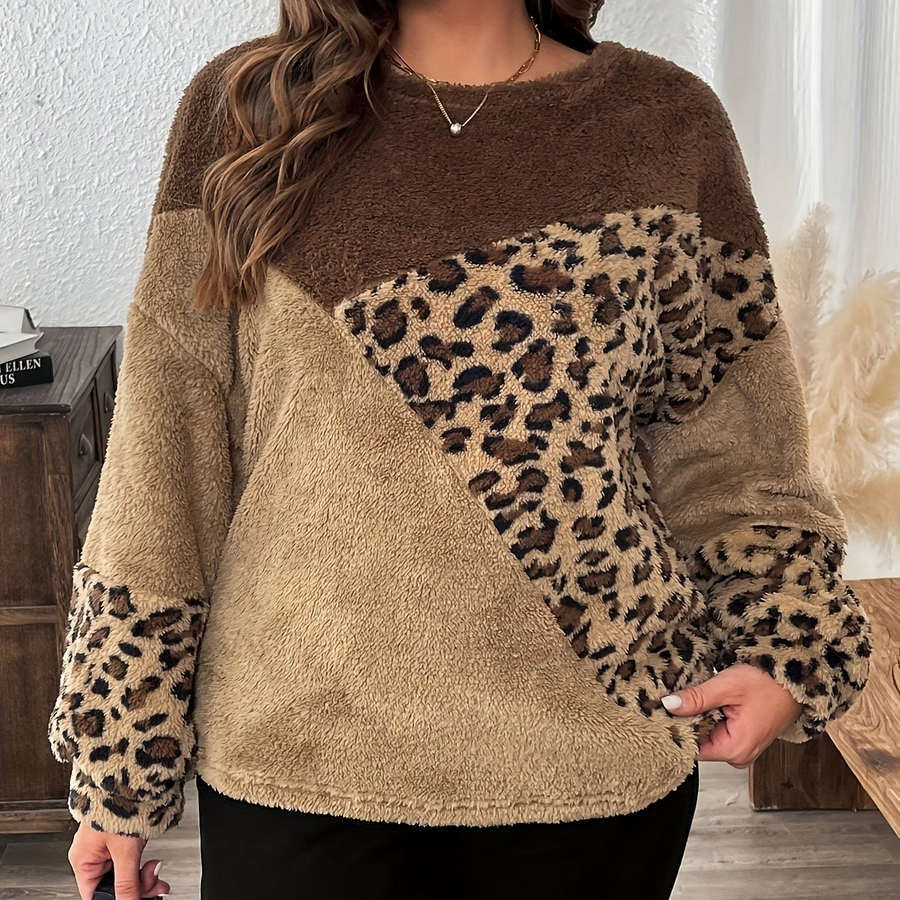 Damtröja med leopardmönster och färgbockar i mjukt material
