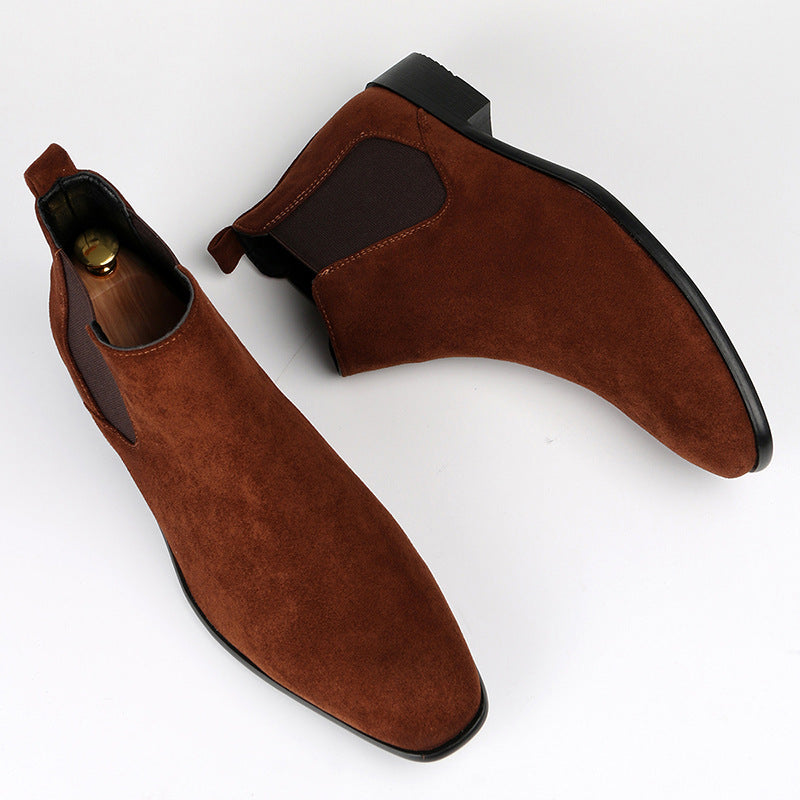 Svarta Chelsea-kängor i mockaliknande material med resårpaneler