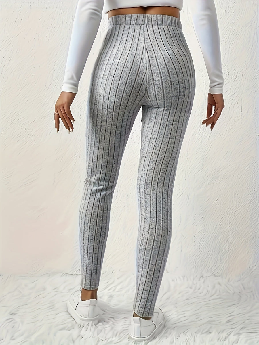 Gråa Dam Leggings med Ribbad Struktur och Fjärilsdetalj, Hög Midja