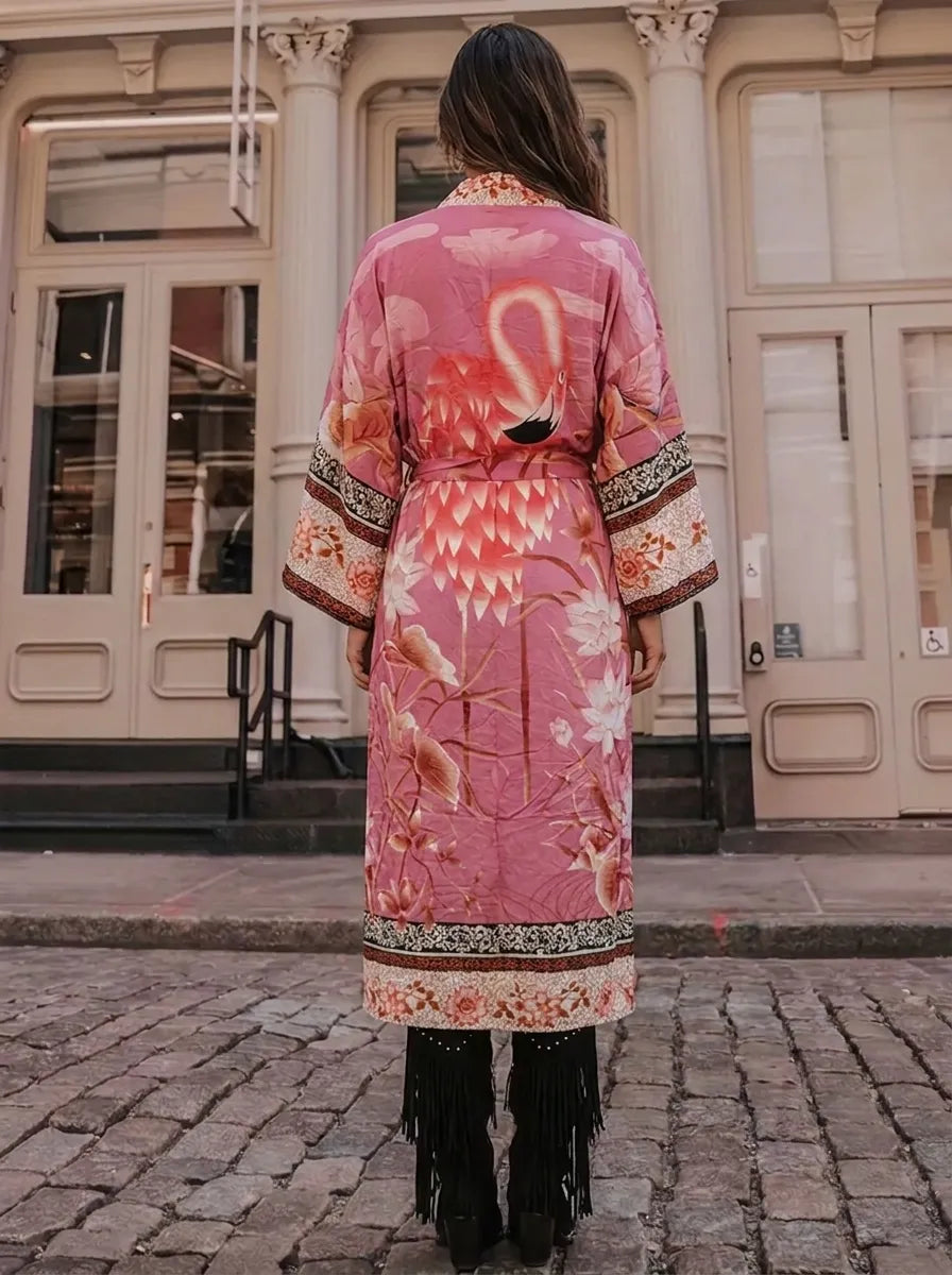 Kimono med blommigt mönster och knytband