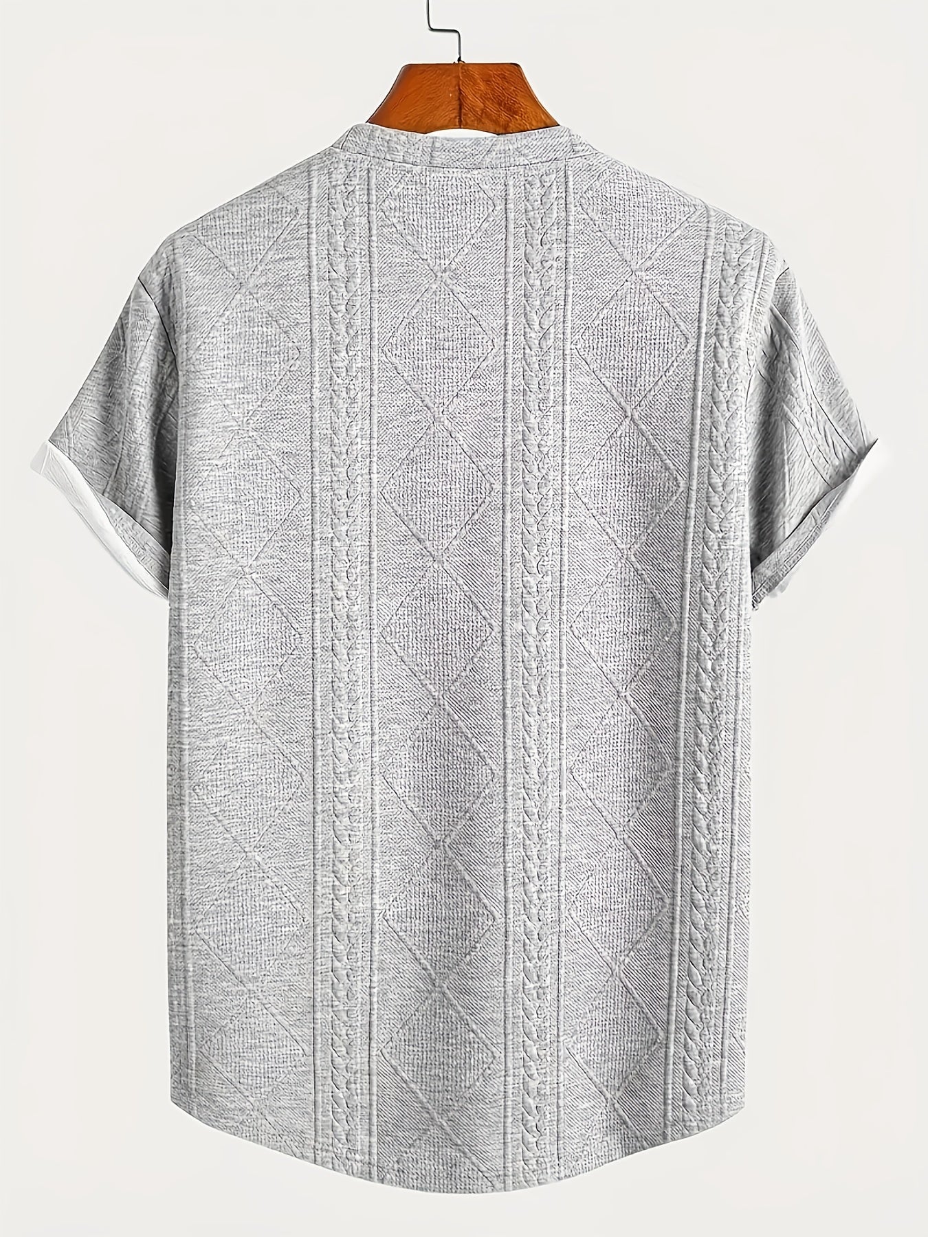 Herr T-shirt med stickad kabelmönster – Modern och avslappnad stil för vardagsbruk