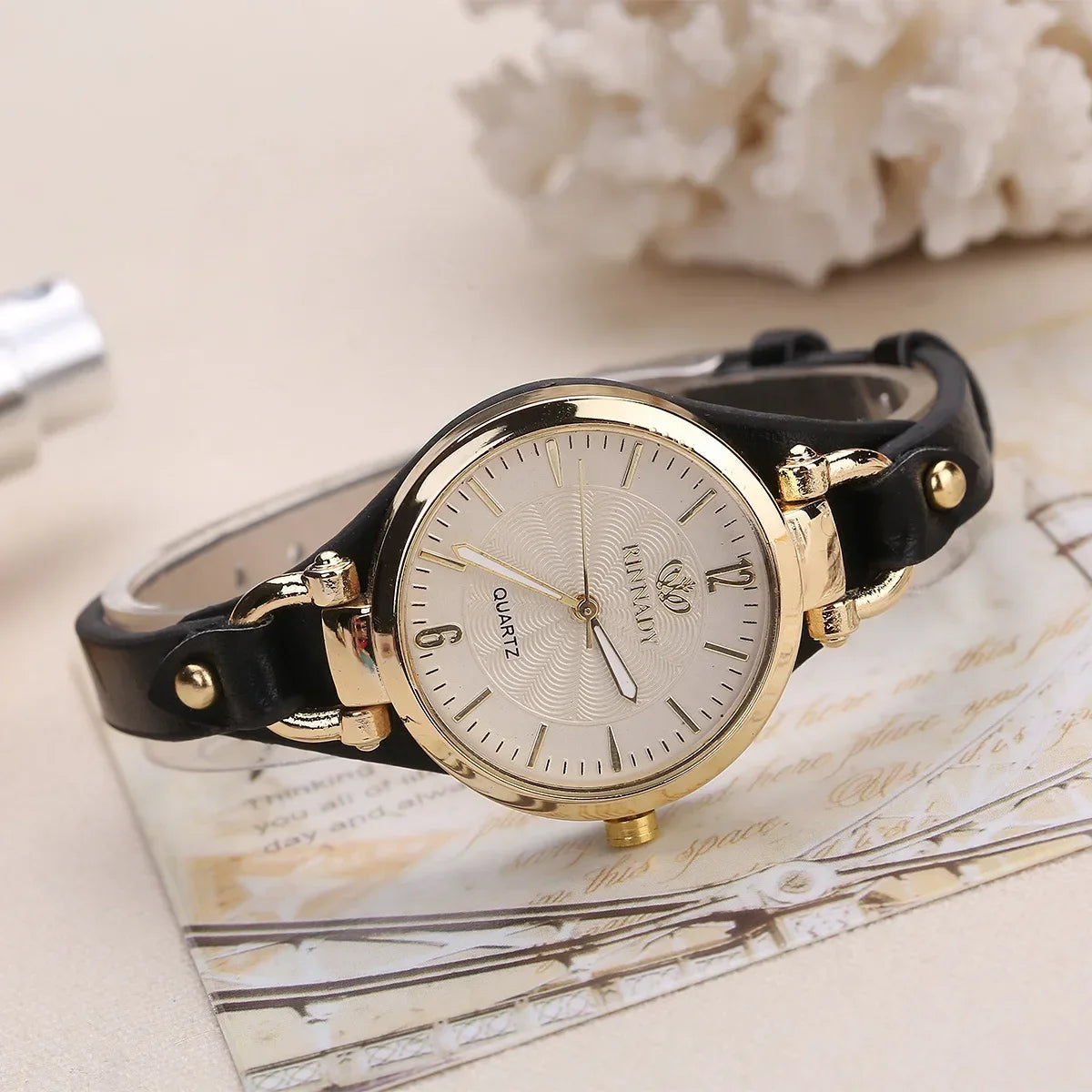 Damklocka vintage stil elegant vardagsur quartz