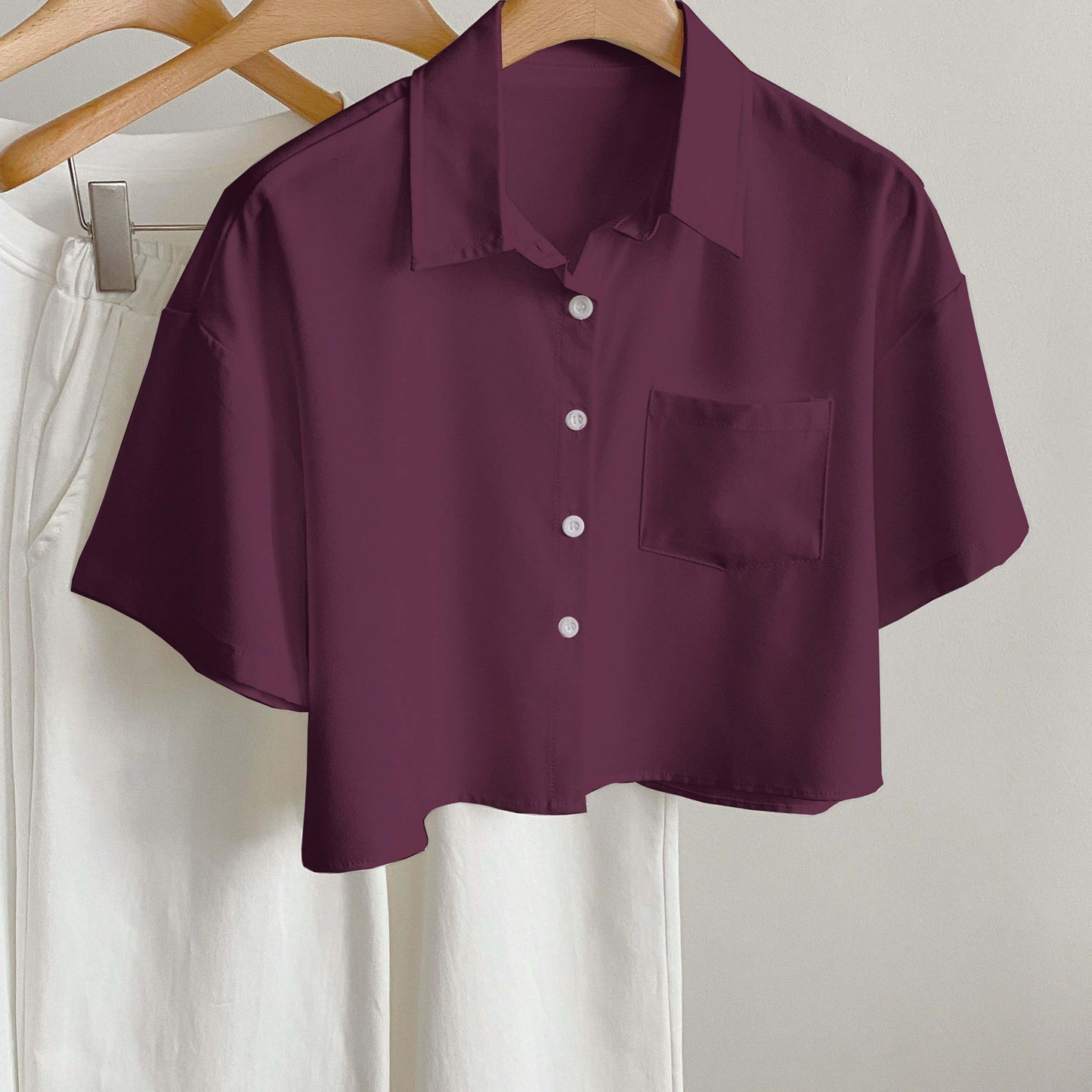 Dam Blus Kortärmad Skjorta Med Modern Cropped Passform För Vardagsbruk