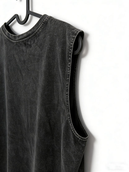 Herr Vintage Ärmellös T-shirt med Tryck och Rippade Shorts – Streetwear för Sommar