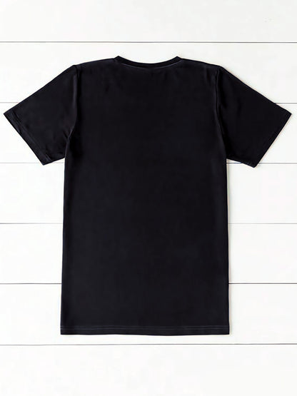 Dam T-shirt med tryck – Avslappnad grafisk stil och humoristiskt budskap – Perfekt för vardagsbruk