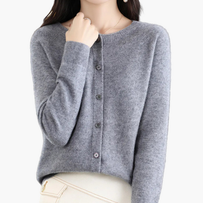 Dam Cardigan med Rund Hals och Knappstängning – Klassisk och Elegant Vardagströja