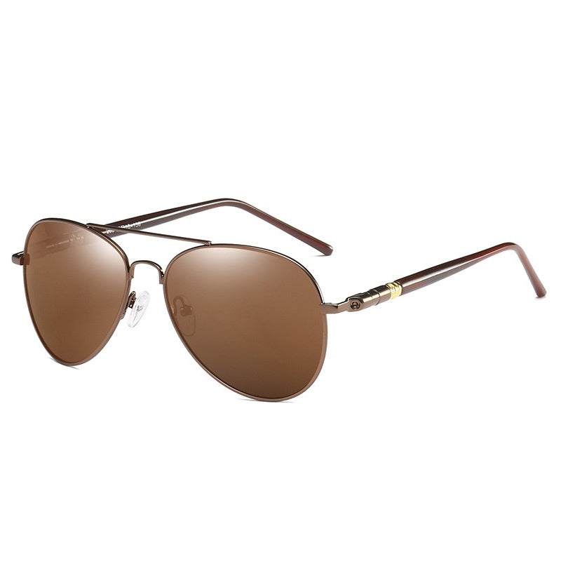 Polariserade Aviator Solglasögon för Herr – Elegant Stil & UV-skydd