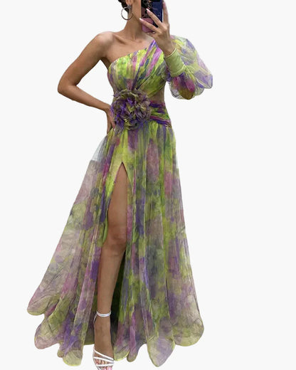 Damklänning för fest – Elegant asymmetrisk maxiklänning med en ärm och slits, perfekt för speciella tillfällen